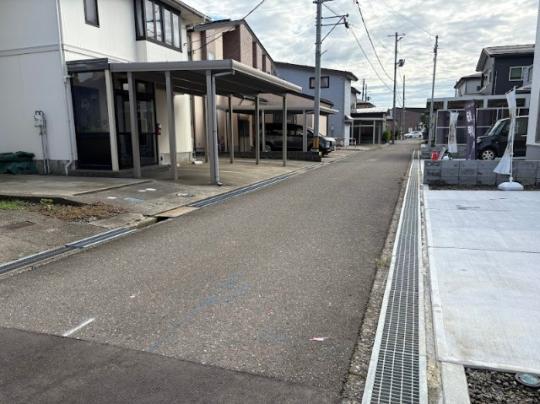 価格改定】利便性に優れたロケーションの家〈1号棟〉 新潟県上越